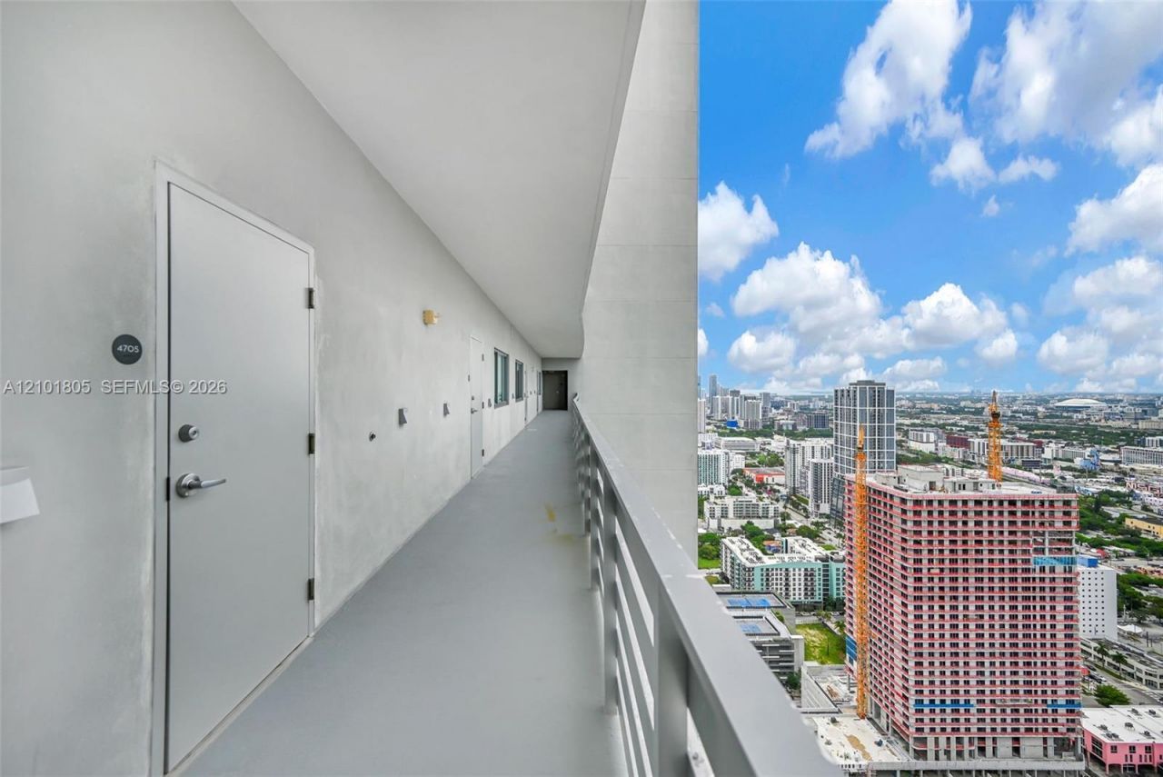 480 NE 31st St , Unit 4705, Miami, FL 33137 Photo