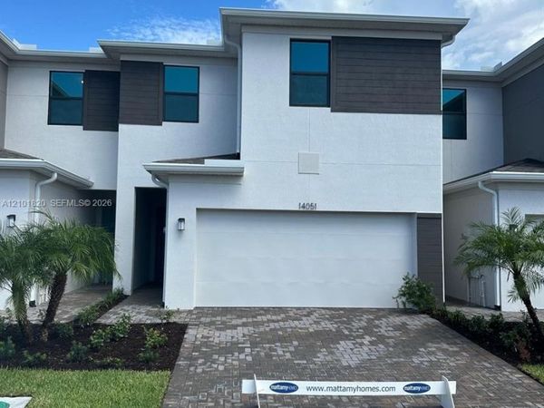 14051 SW Thorens Dr , Unit 94, Port St. Lucie, FL 34987