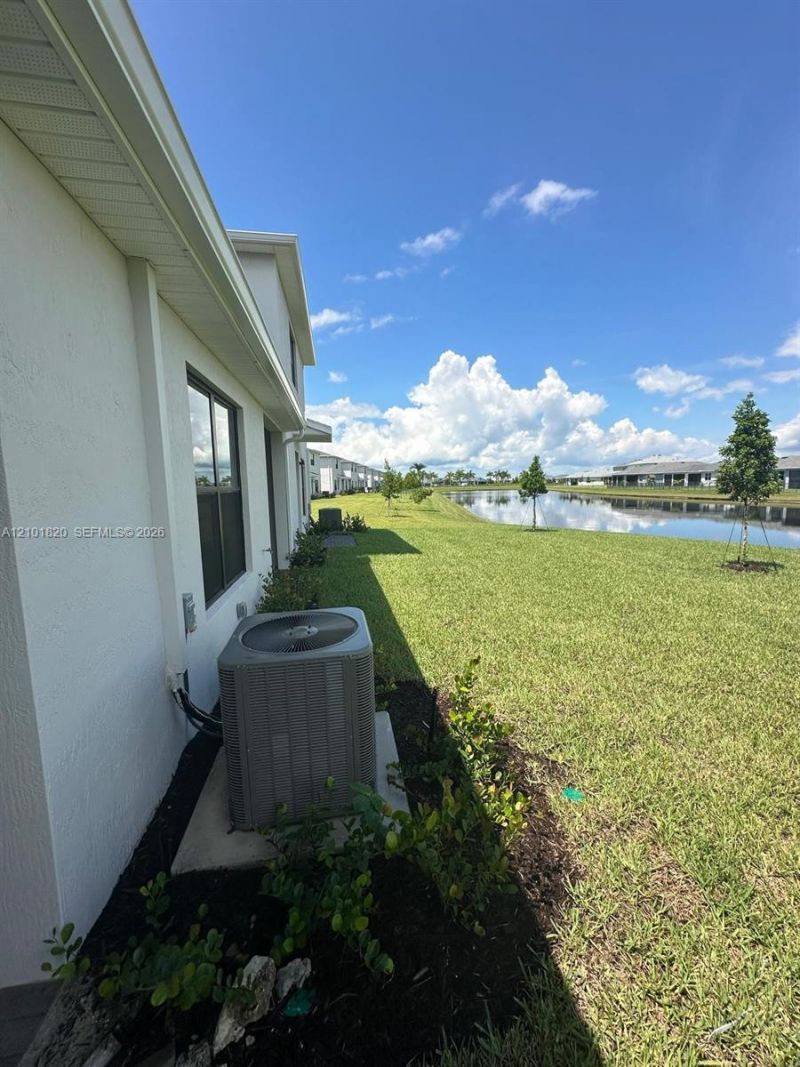 14051 SW Thorens Dr , Unit 94, Port Saint Lucie, FL 34987 Photo