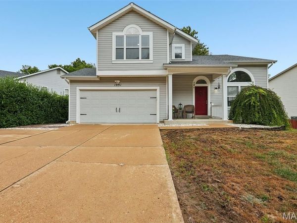 1091 Fenton Park Drive , Fenton, MO 63026