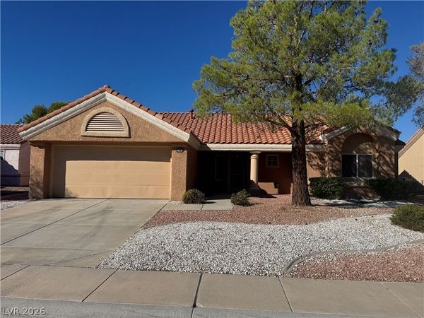2449 Desert Glen Drive , Las Vegas, NV 89134