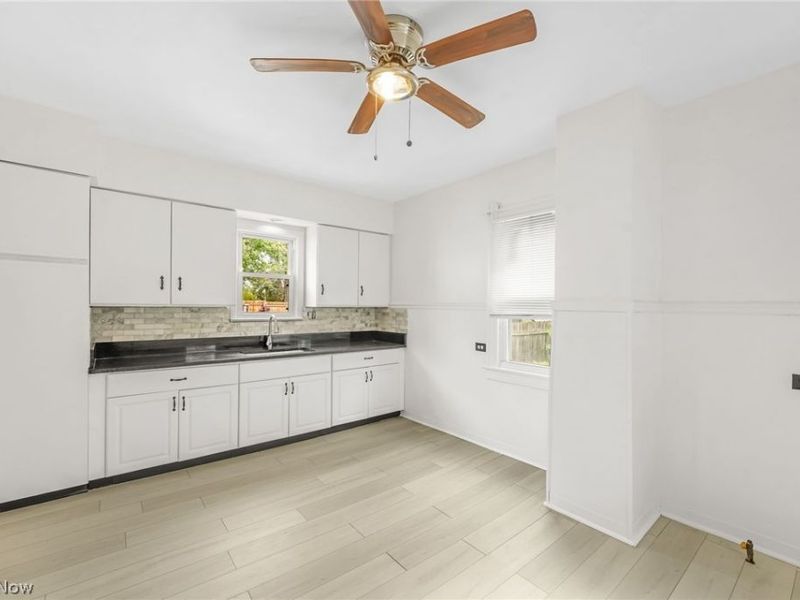 3275 W 125th Street, Cleveland, OH 44111 Photo 12