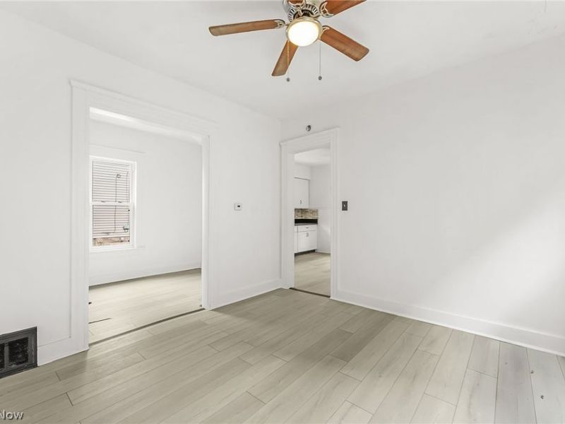 3275 W 125th Street, Cleveland, OH 44111 Photo 8