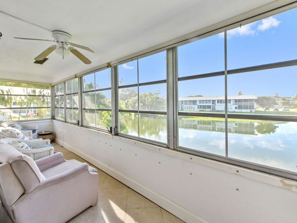 277 Northampton N, West Palm Beach, FL 33417