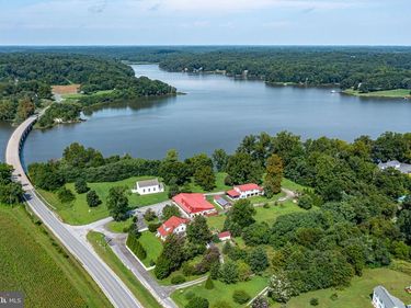 3629 COPLE HIGHWAY , MONTROSS, VA 22520