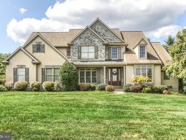 101 HUNT COURT, HUMMELSTOWN, PA 17036
