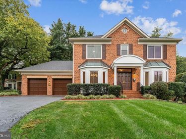 2640 MILITARY ROAD N, ARLINGTON, VA 22207