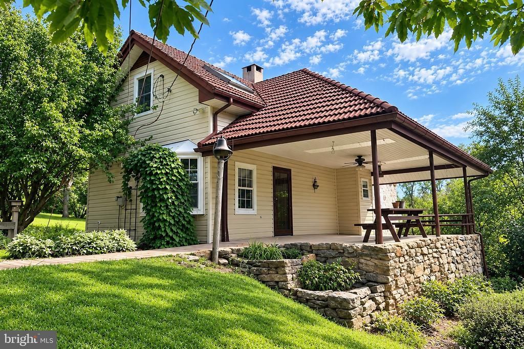 155 OLEY FURNACE ROAD, FLEETWOOD, PA 19522