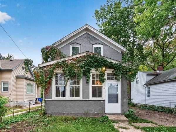 376 Erie Street, Saint Paul, MN 55102