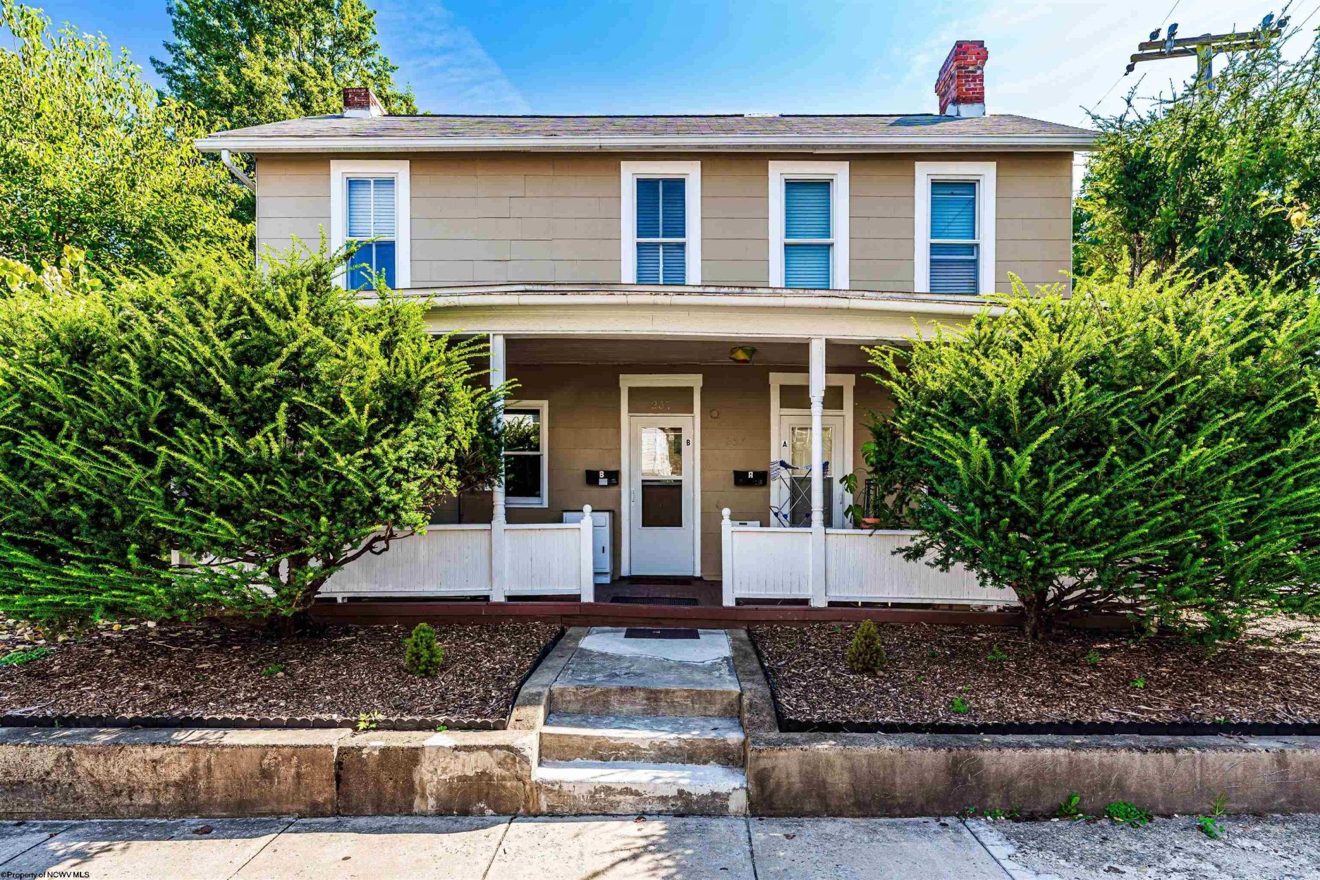 257 Kingwood Street, Morgantown, WV 26505 Main Photo