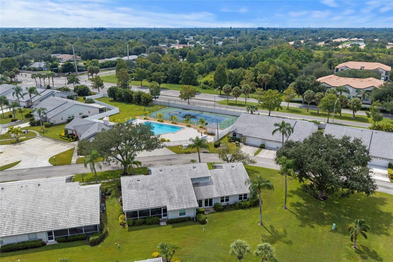 4329 Brittany Lane, Unit 59, Sarasota, FL 34233 Photo