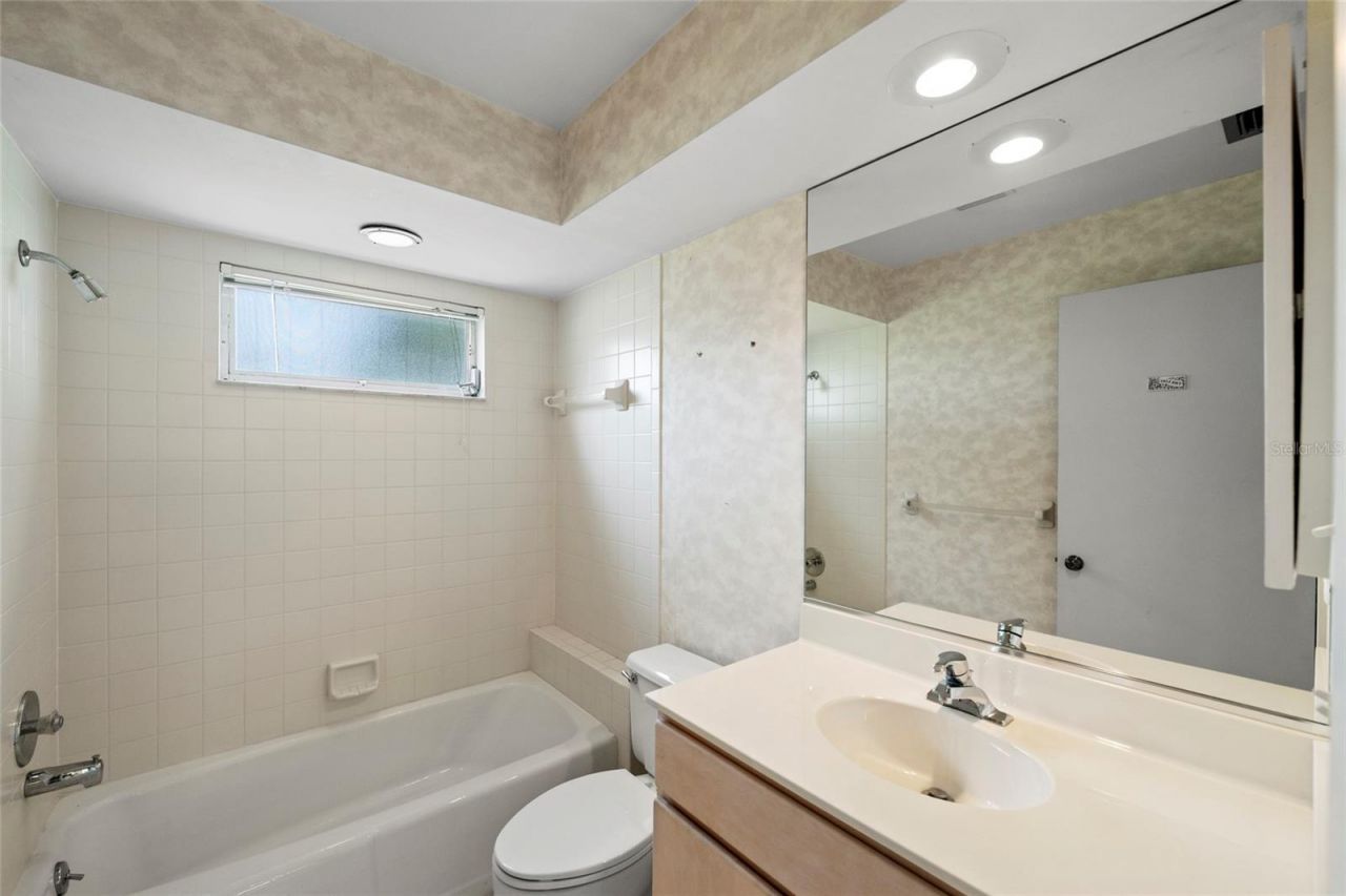 4329 Brittany Lane, Unit 59, Sarasota, FL 34233 Photo