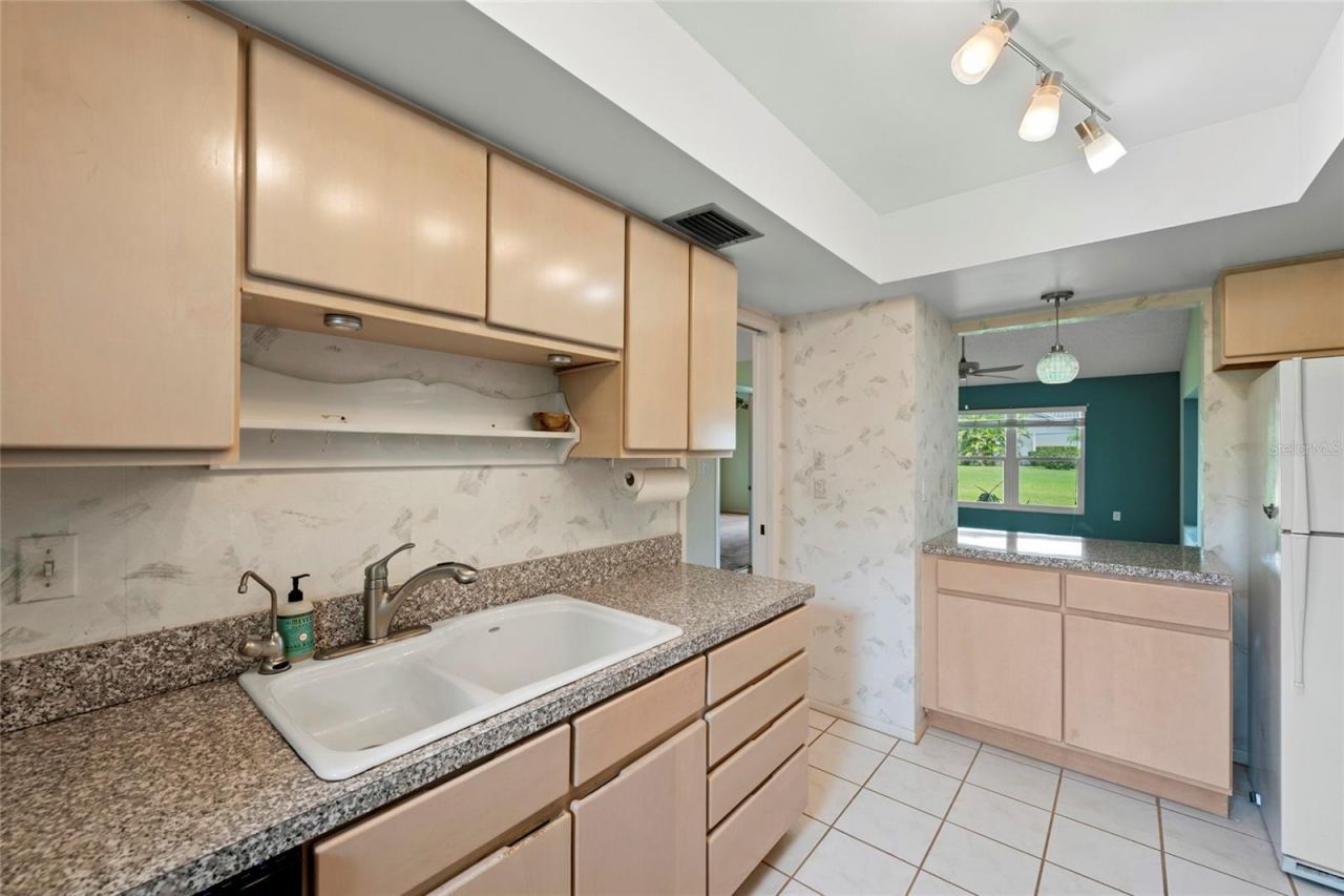 4329 Brittany Lane, Unit 59, Sarasota, FL 34233 Photo