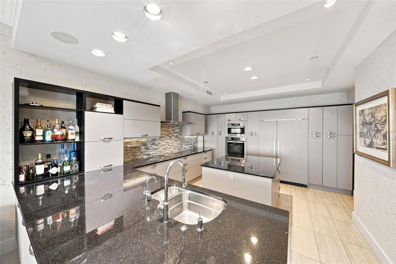 1111 Ritz Carlton Drive, Unit 1704, Sarasota, FL 34236 Photo