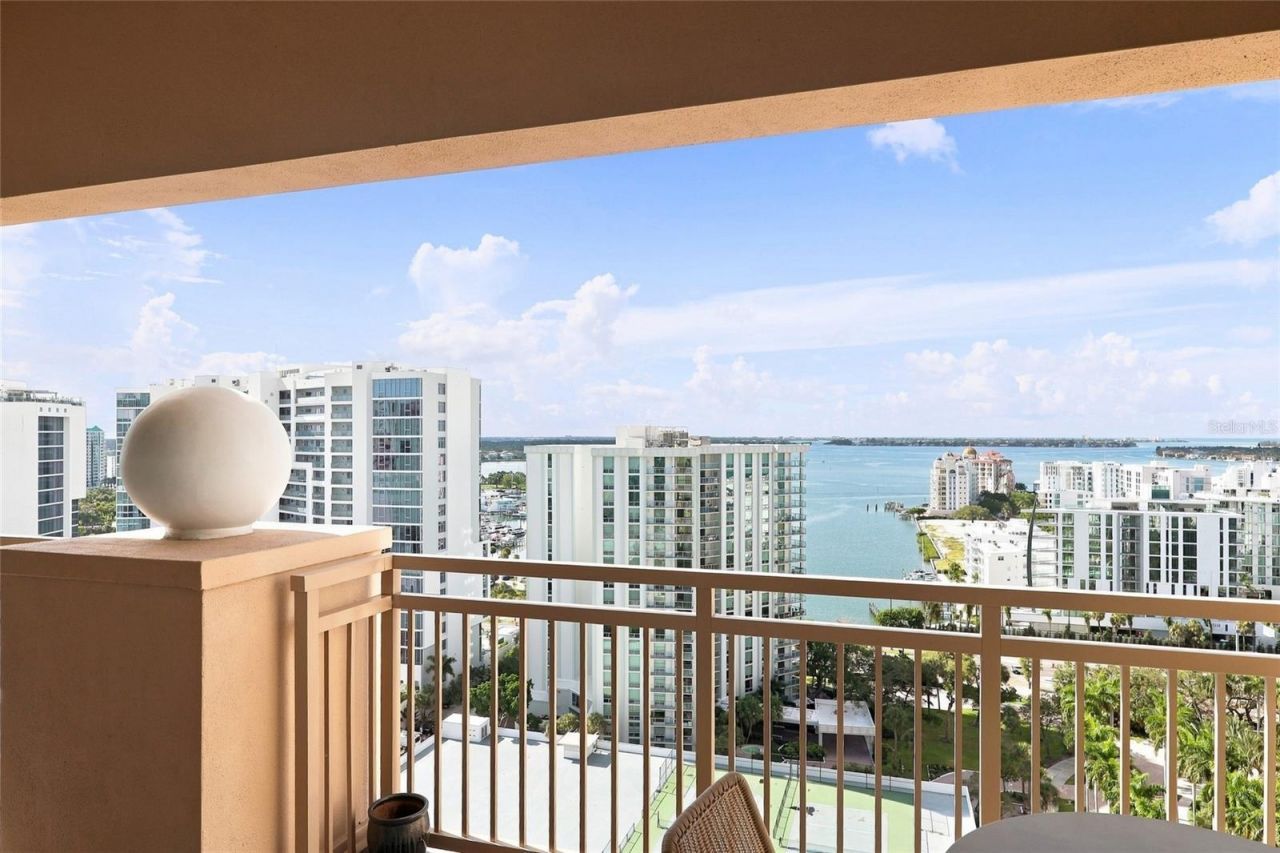 1111 Ritz Carlton Drive, Unit 1704, Sarasota, FL 34236 Photo