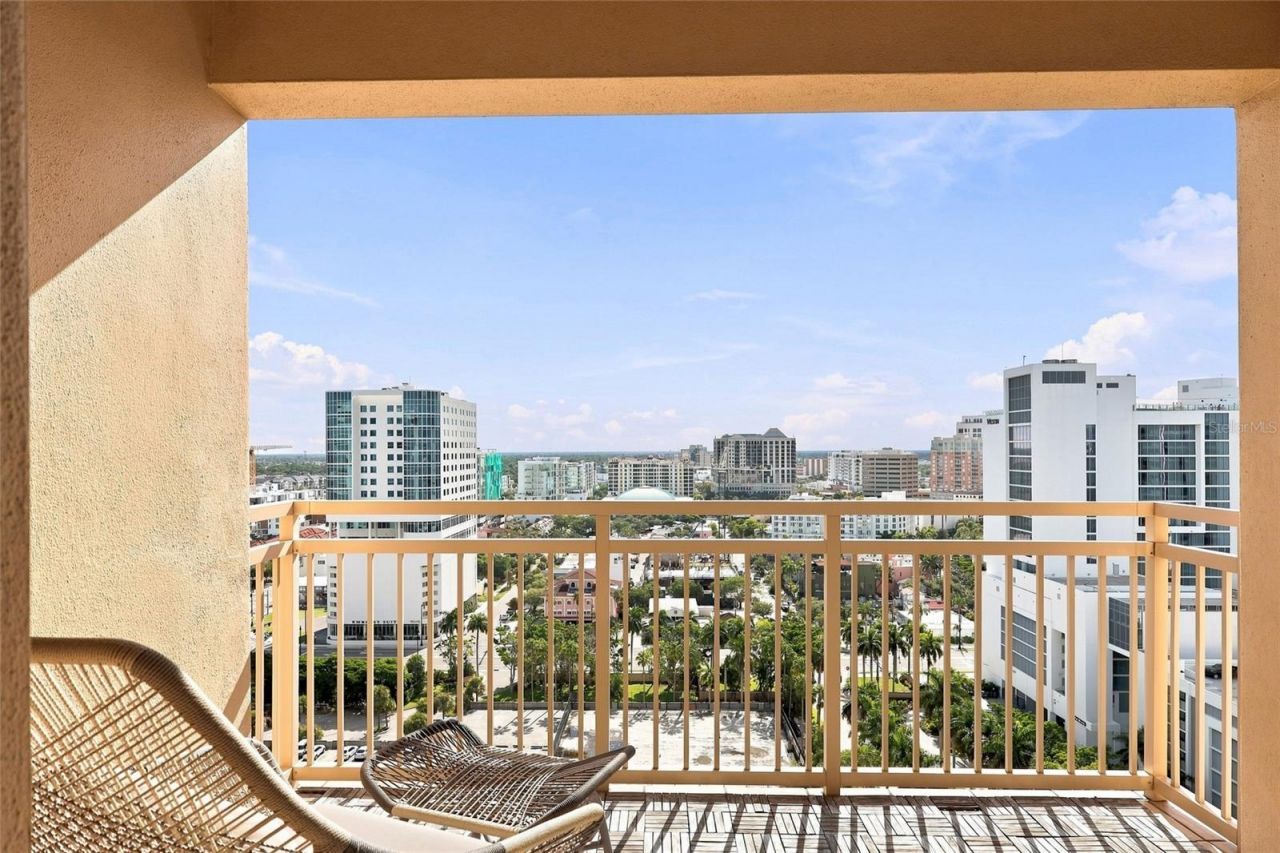 1111 Ritz Carlton Drive, Unit 1704, Sarasota, FL 34236 Photo