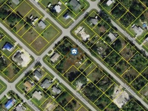 11221 3RD AVENUE , PUNTA GORDA, FL 33955