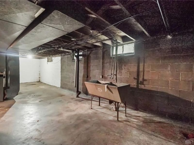 1546 Tampa Avenue, Dayton, OH 45417 Photo 32