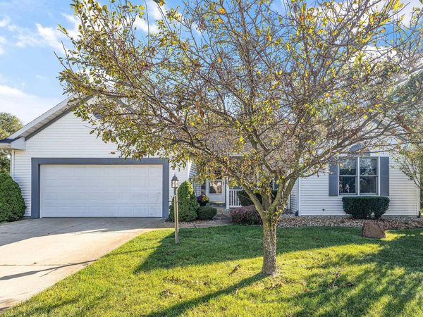 54180 Stonebridge Drive, Elkhart, IN 46514