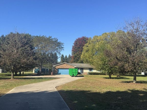3845 Birdsong Lane, Swanton, OH 43558