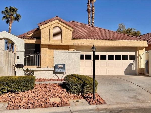 5236 Crooked River Circle, Las Vegas, NV 89149