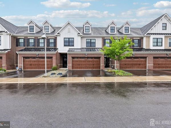 52 RIVERWALK RIVER, PLAINSBORO, NJ 08536