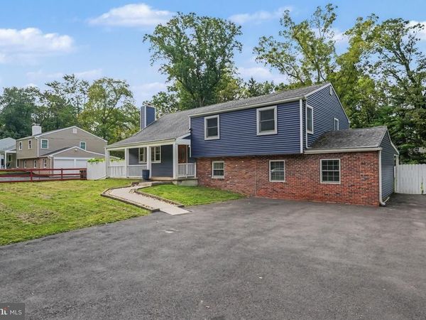 128 COUNTY LINE ROAD, LANSDALE, PA 19446