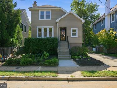 3316 2ND ROAD N, ARLINGTON, VA 22201