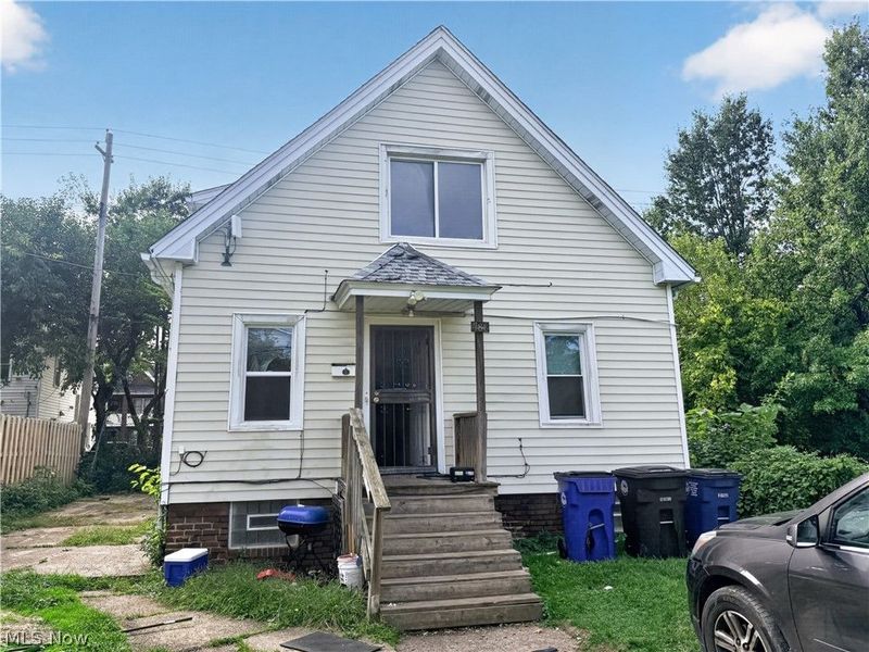 788 London Road, Cleveland, OH 44110 Photo 2