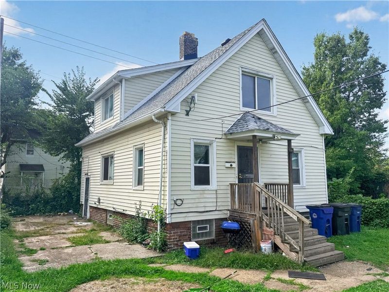 788 London Road, Cleveland, OH 44110 Photo 3