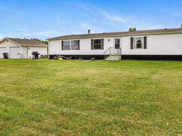 26200 Pelkey Creek Road, Hinckley, MN 55037