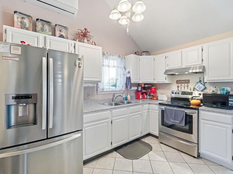 5244 S Charleston Pike, Springfield, OH 45502 Photo 14