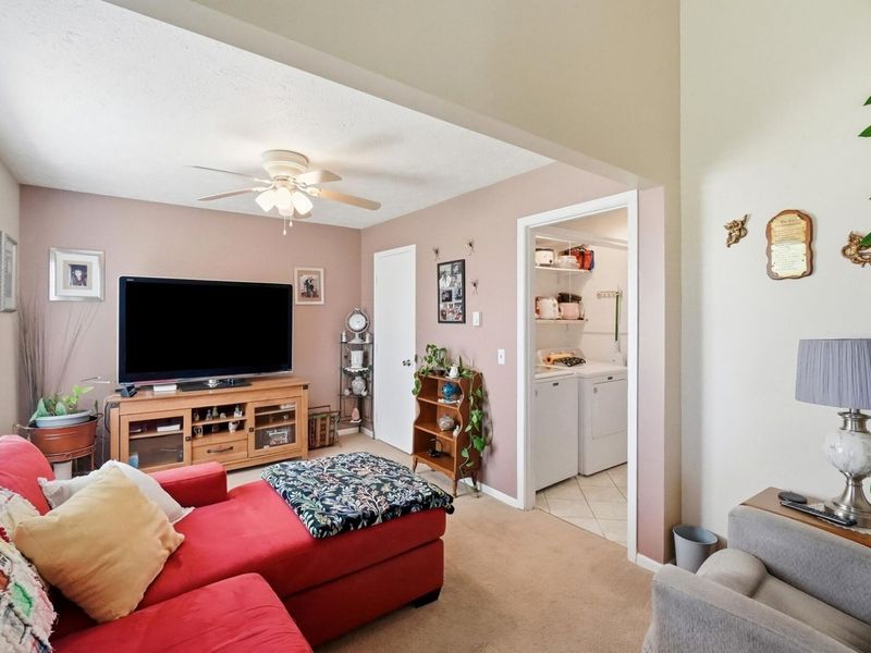 5244 S Charleston Pike, Springfield, OH 45502 Photo 8