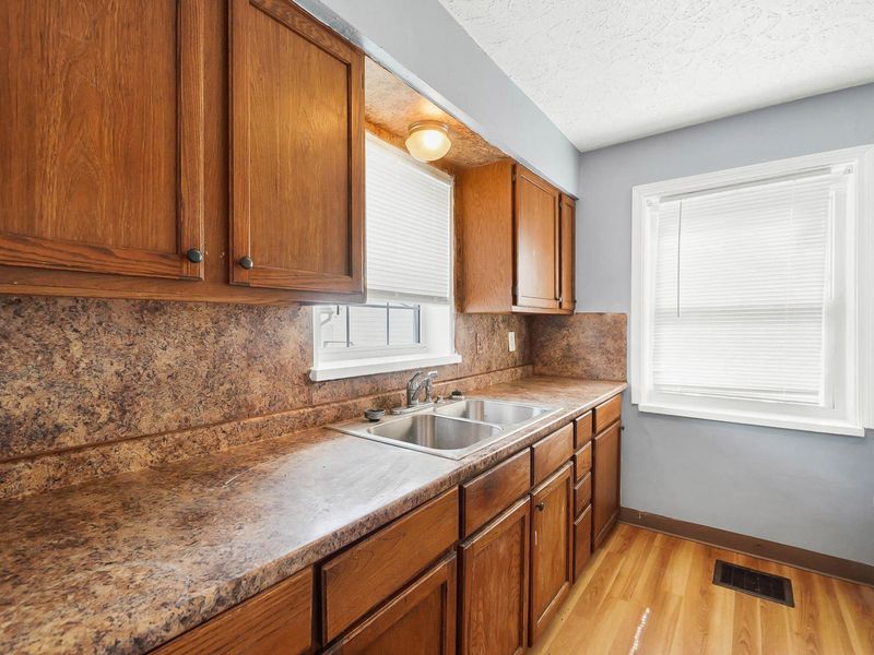 1546 Tampa Avenue, Dayton, OH 45417 Photo 10