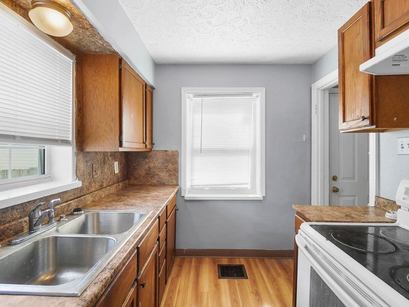 1546 Tampa Avenue, Dayton, OH 45417 Photo 14