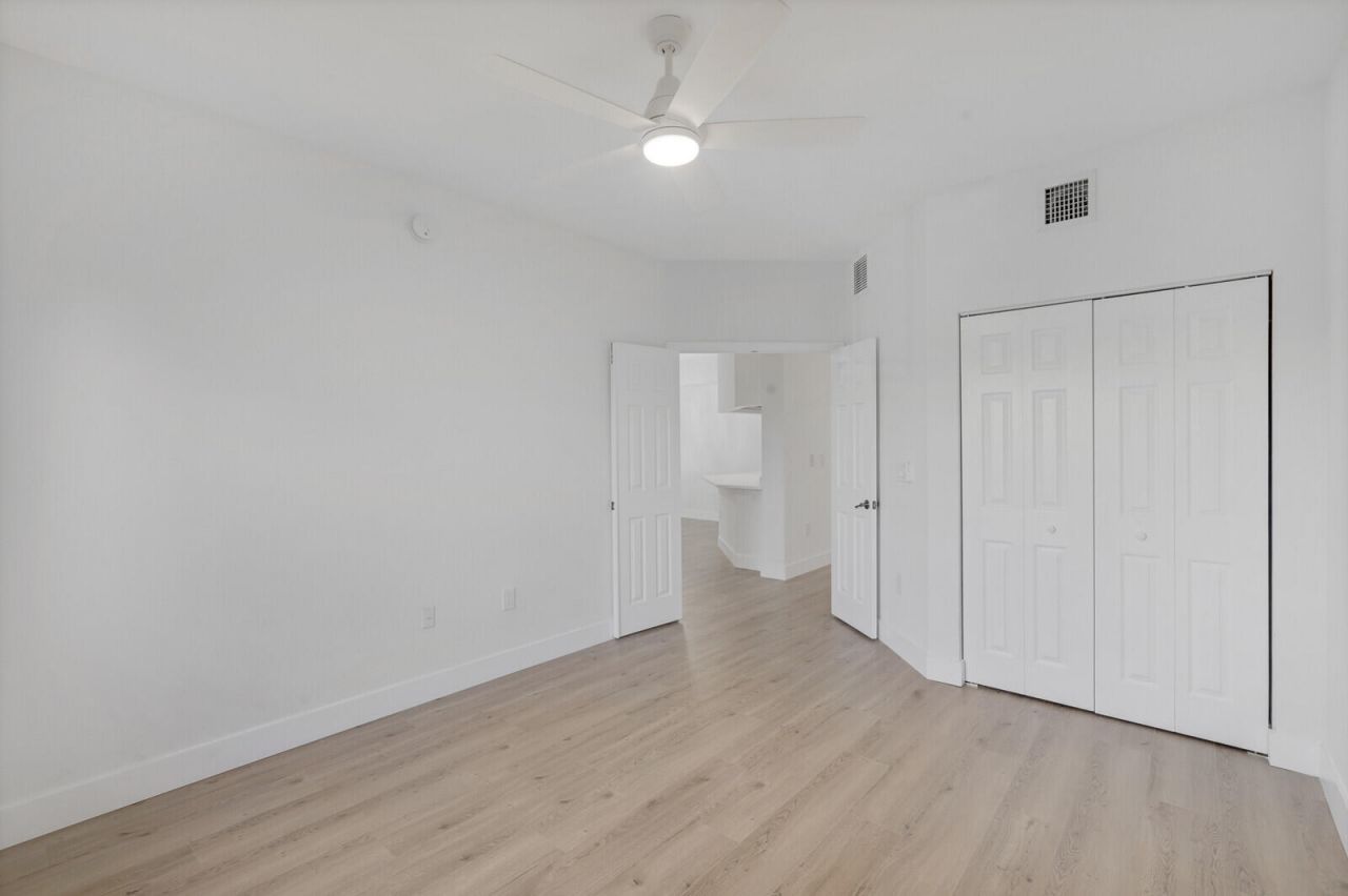 2724 Anzio Court, Unit 305, Palm Beach Gardens, FL 33410 Photo