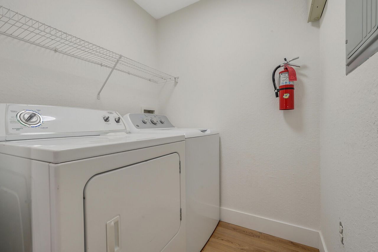 2724 Anzio Court, Unit 305, Palm Beach Gardens, FL 33410 Photo