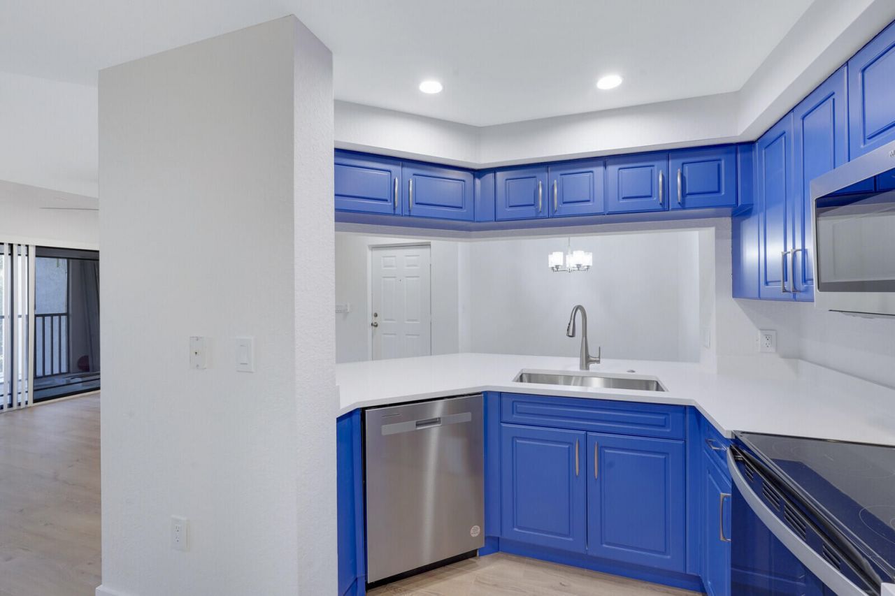 2724 Anzio Court, Unit 305, Palm Beach Gardens, FL 33410 Photo