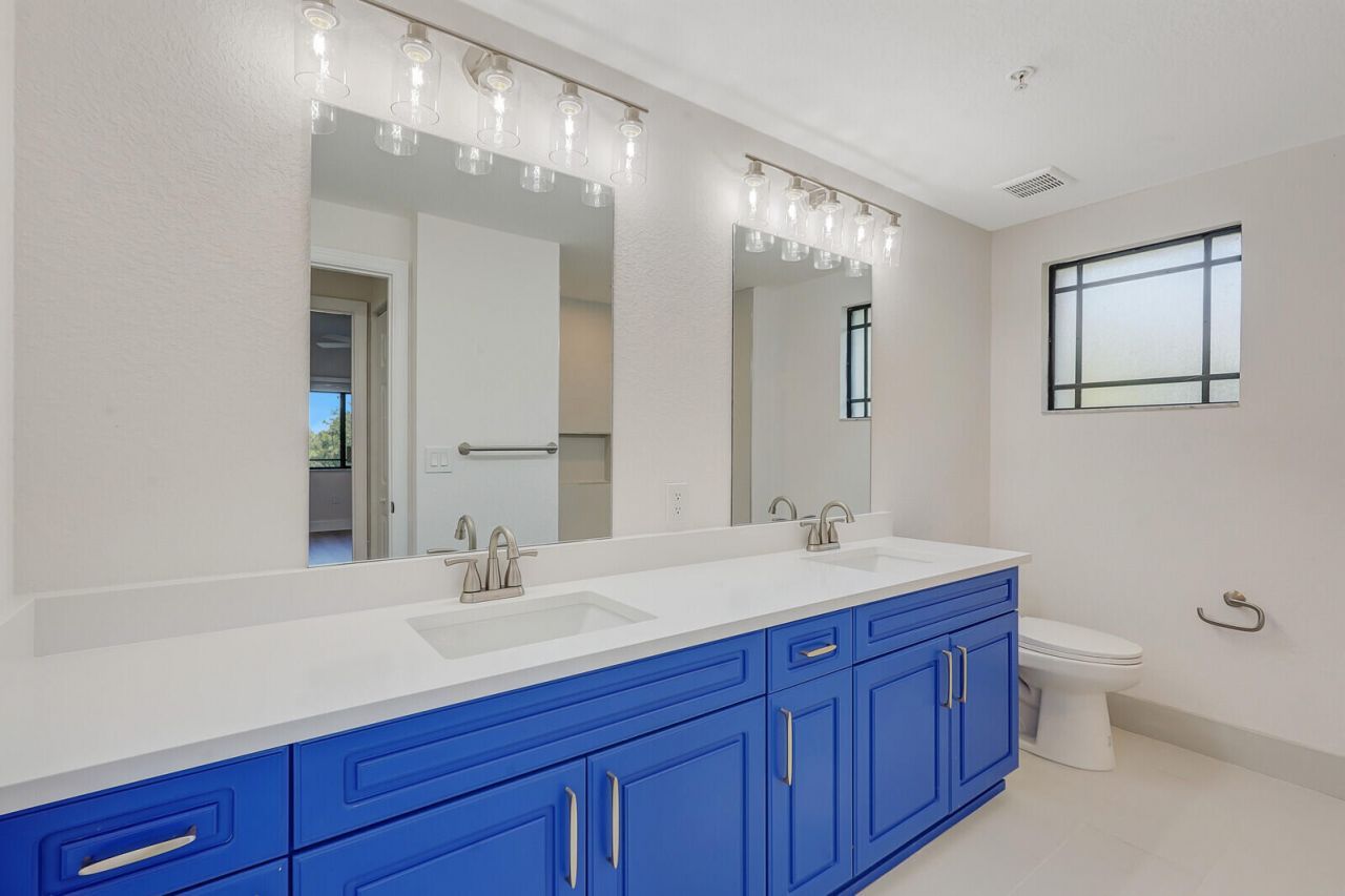 2724 Anzio Court, Unit 305, Palm Beach Gardens, FL 33410 Photo