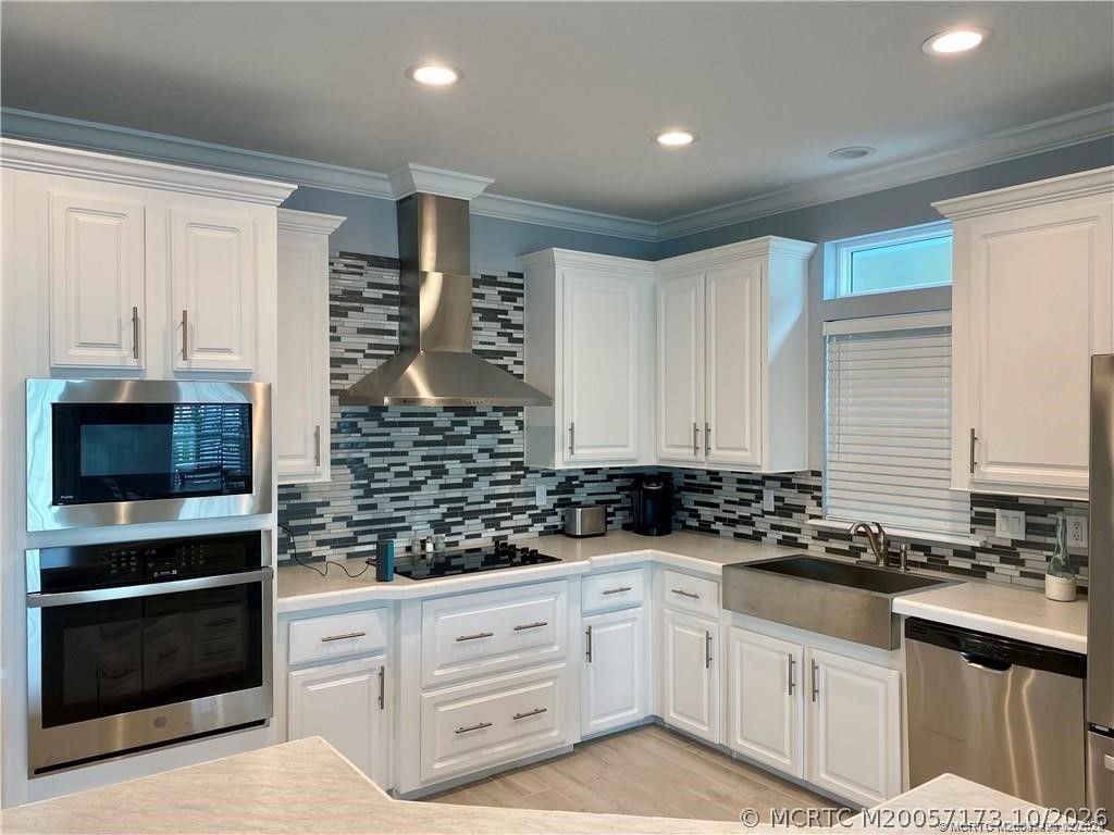 86 NE Ocean Breeze Drive, Jensen Beach, FL 34957 Photo