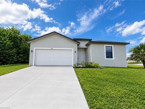 6004 Keystone CIR NW, LABELLE, FL 33935