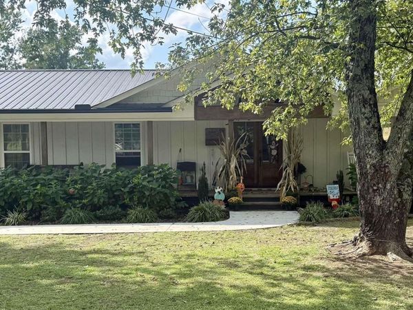 58 Bailey Avenue, Rainsville, AL 35986