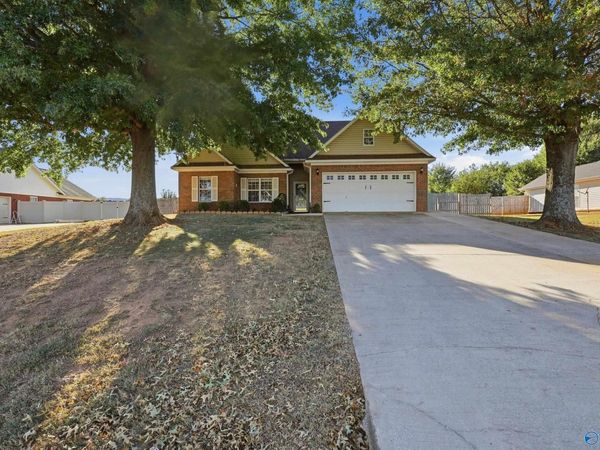 114 Delta Pine Drive, Huntsville, AL 35811