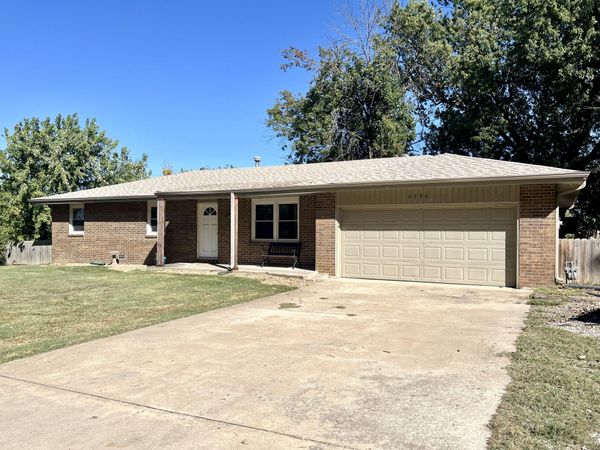 6290 N Alan Avenue, Willard, MO 65781