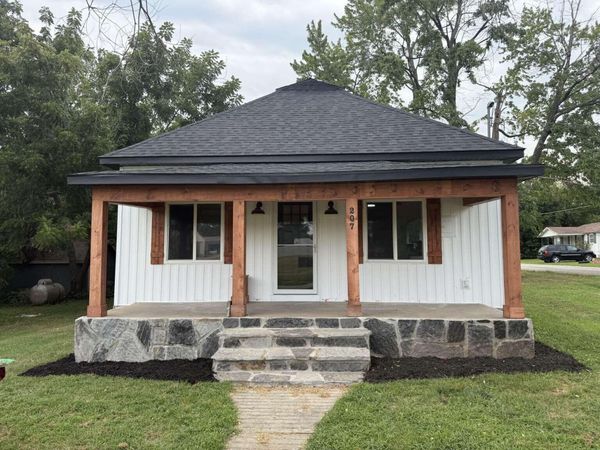207 N Davis Street , Miller, MO 65707
