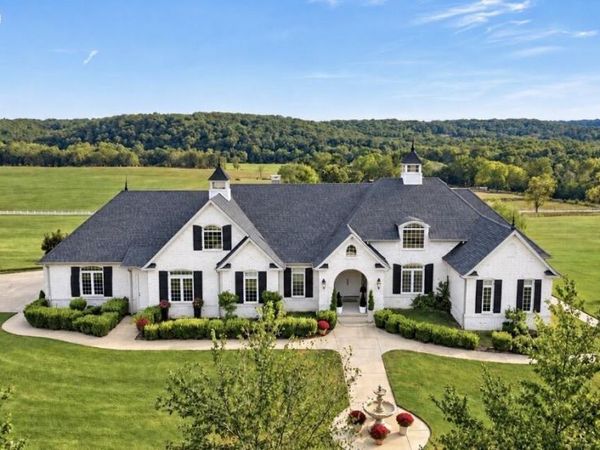 9386 E Maple Ridge Lane , Strafford, MO 65757