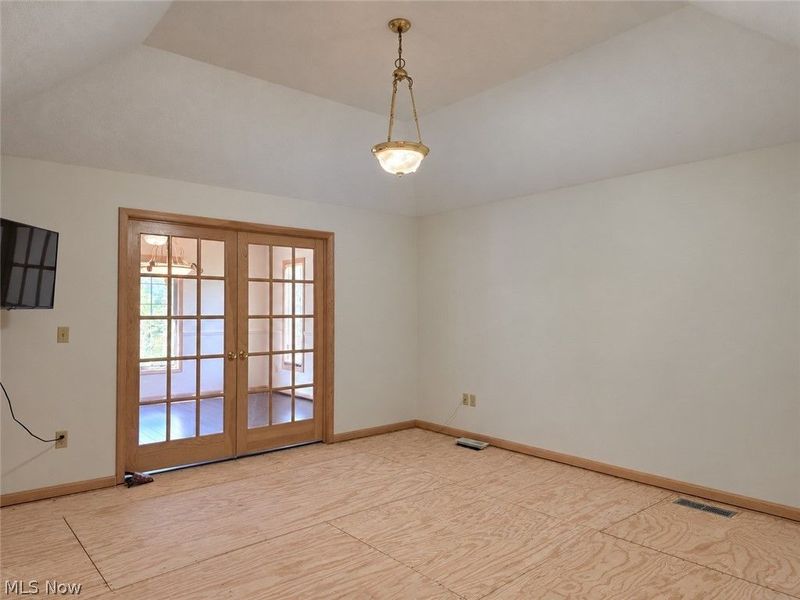 9286 Forest Point Drive, Macedonia, OH 44056 Photo 15