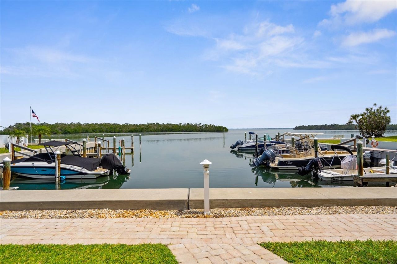 600 Sutton Place , Unit 101B, Longboat Key, FL 34228 Photo