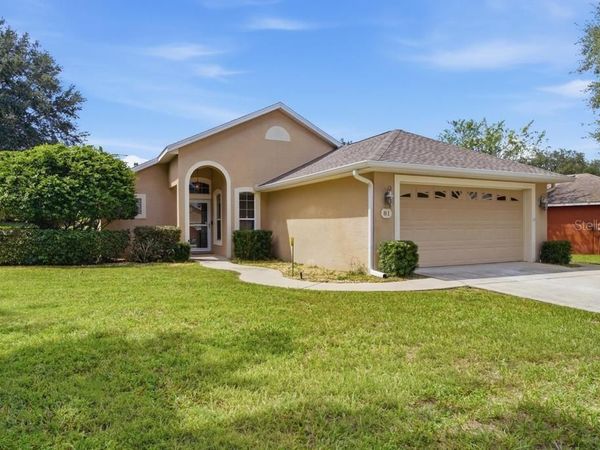 81 GOLFVIEW CIRCLE , UMATILLA, FL 32784