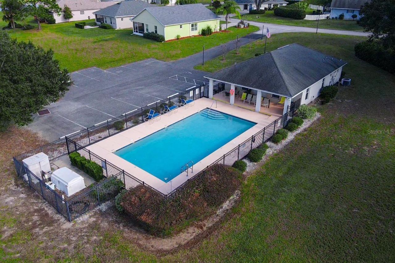 81 Golfview Circle , Umatilla, FL 32784 Photo